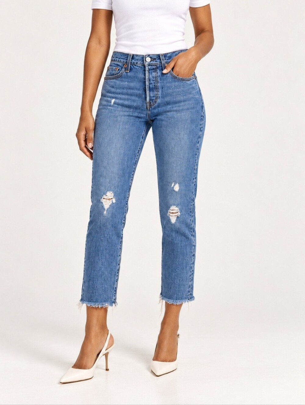 Levi’s Wedgie Straight Jeans Raw Hem Distressed Size 25